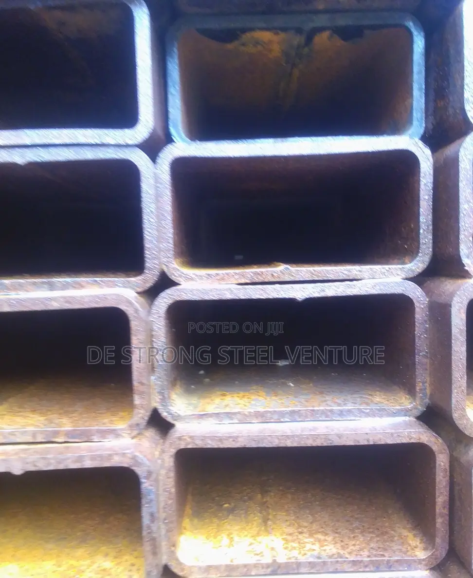 80 X 40 ( 3 X 1 1⁄2 ) Hollow Pipe 4mm