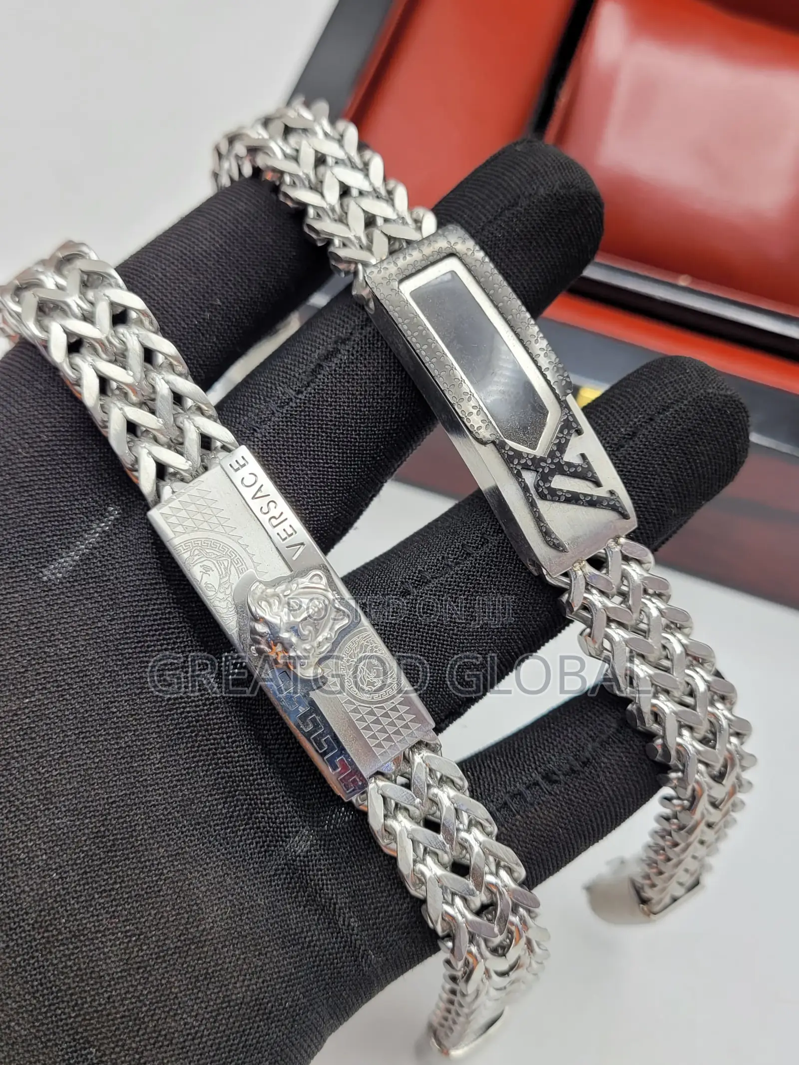 Luxury Hand Chain, Wristband, Hand Band