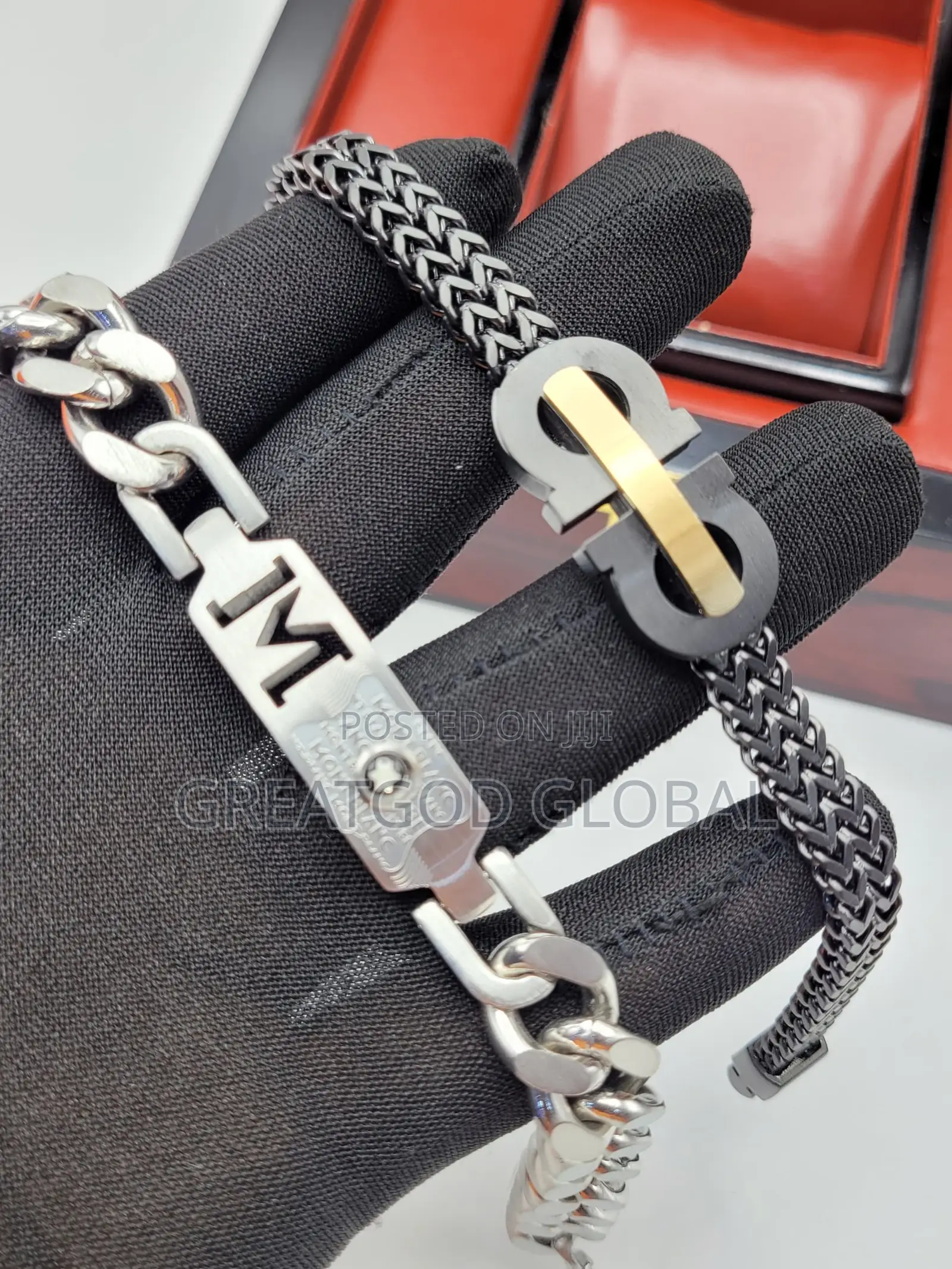 Luxury Hand Chain, Wristband, Hand Band 