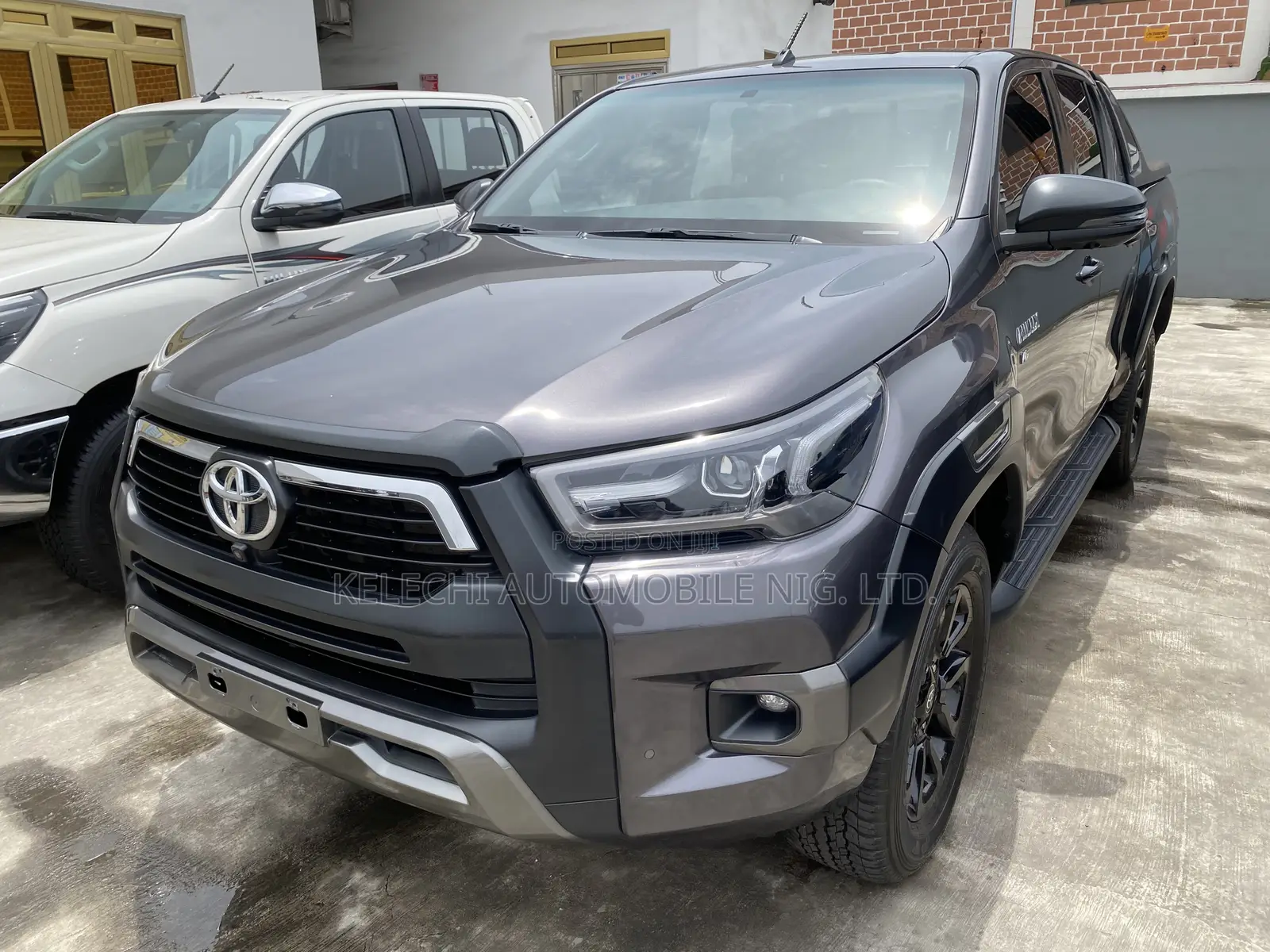 Toyota Hilux 2022 Gray