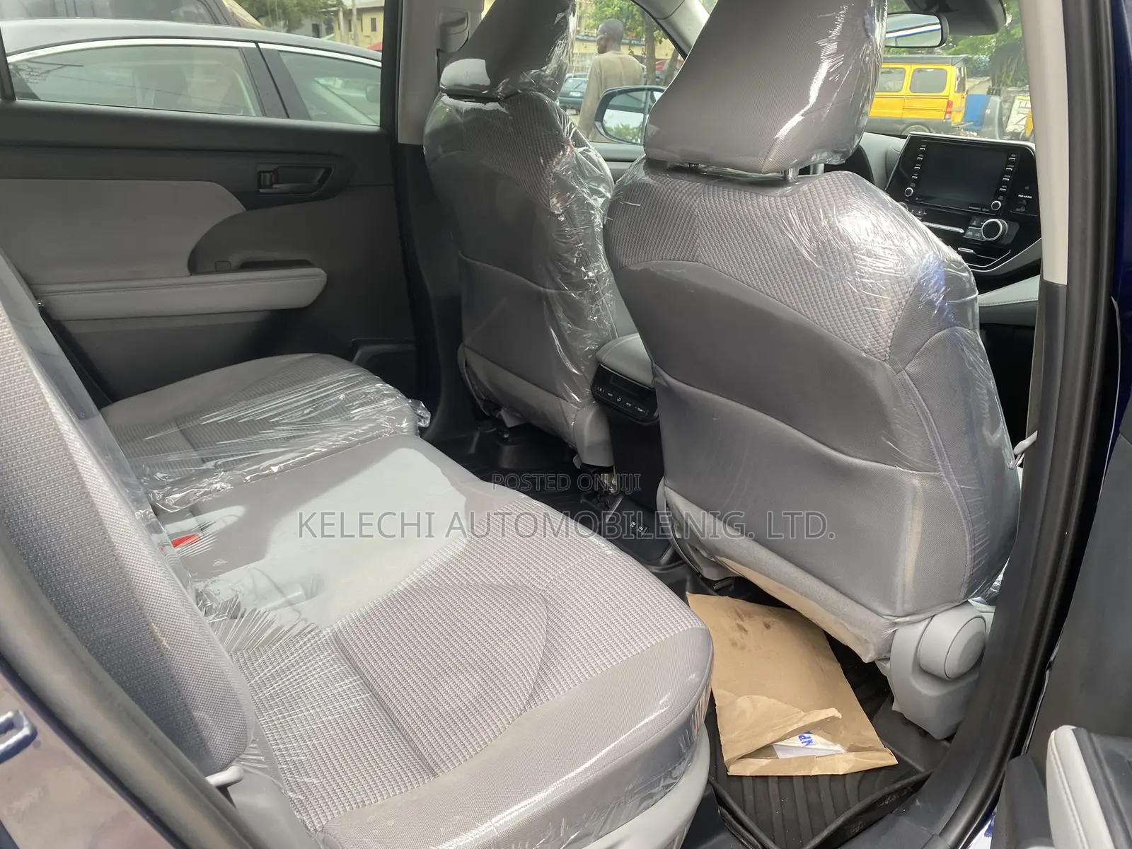 Toyota Highlander LE AWD 2020 Blue