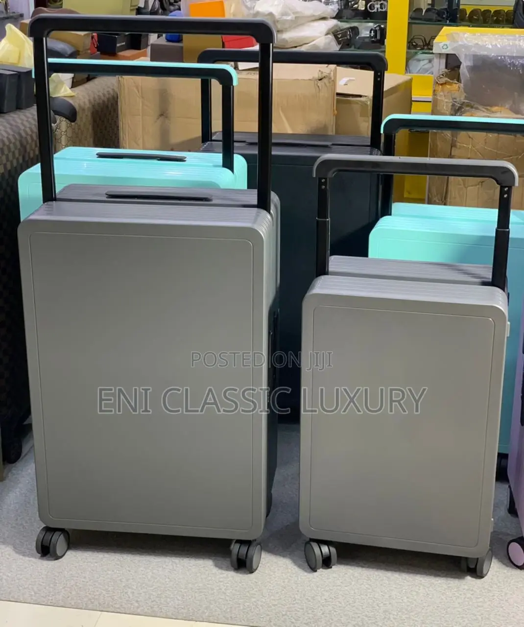 New Version Set Travel  Box Available in Store 