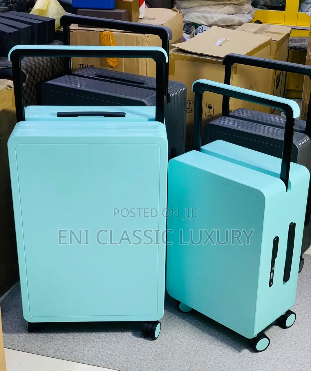New Version Set Travel  Box Available in Store 