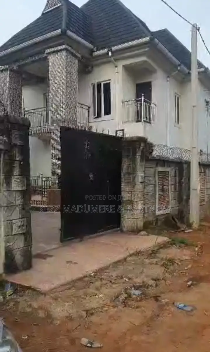 5bdrm Duplex in New Owerri , Imo for sale