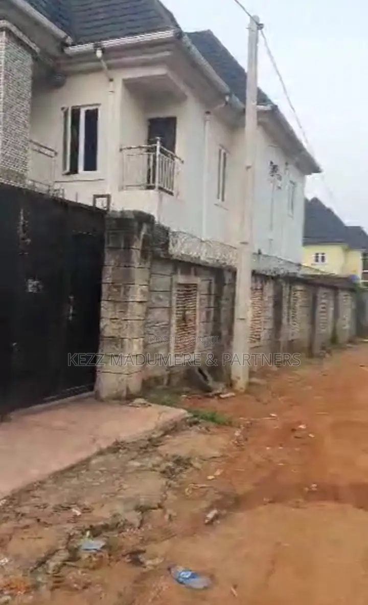 5bdrm Duplex in New Owerri , Imo for sale