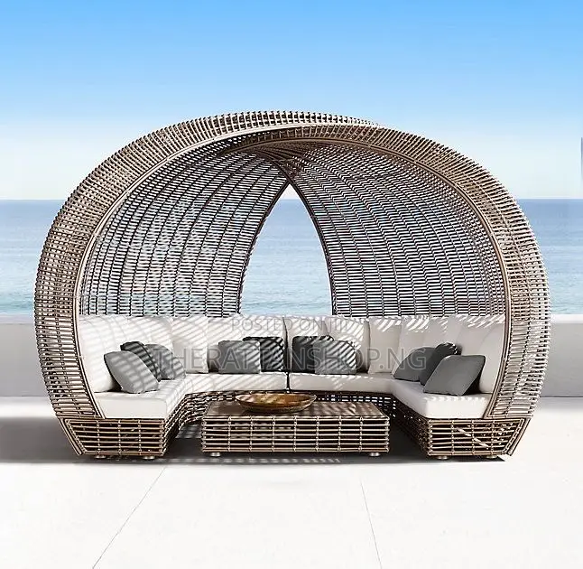 Free Standing Day Beds