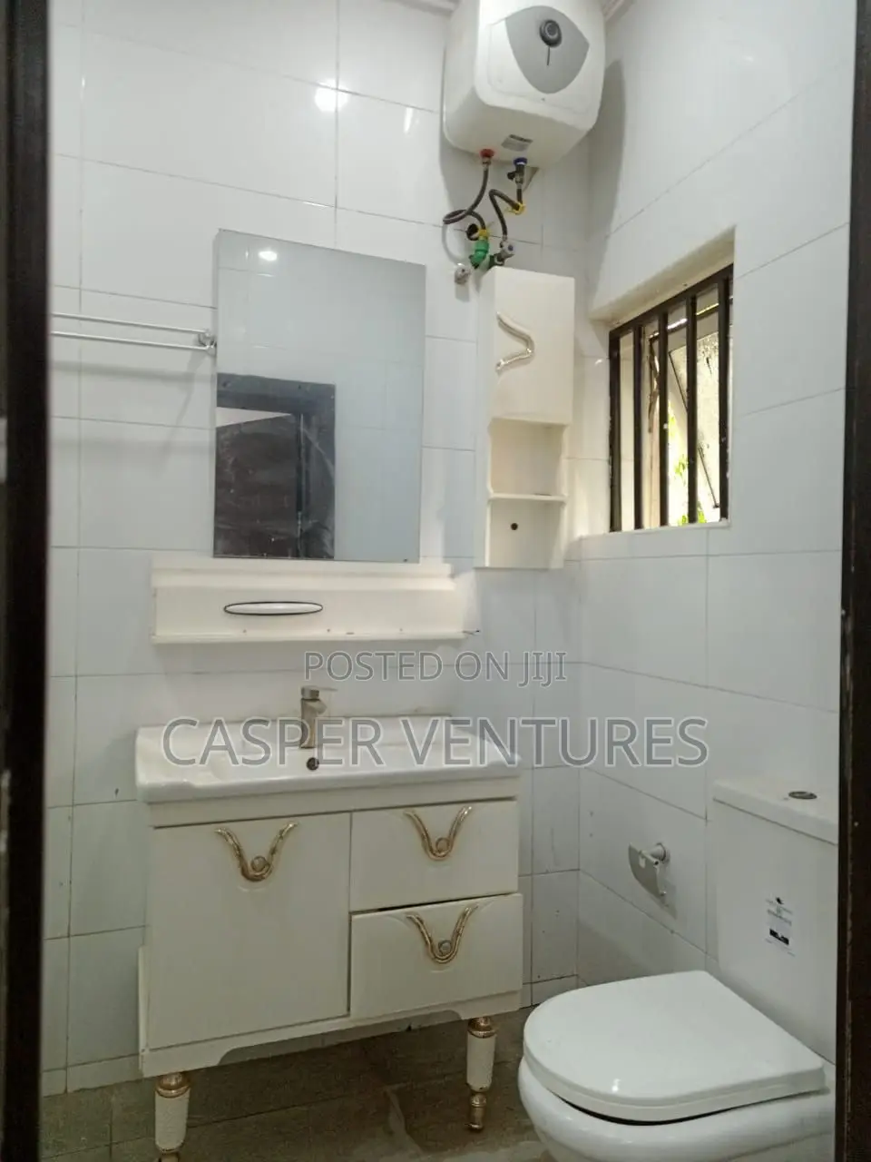 Studio Apartment in Alagomeji, Ikate for rent