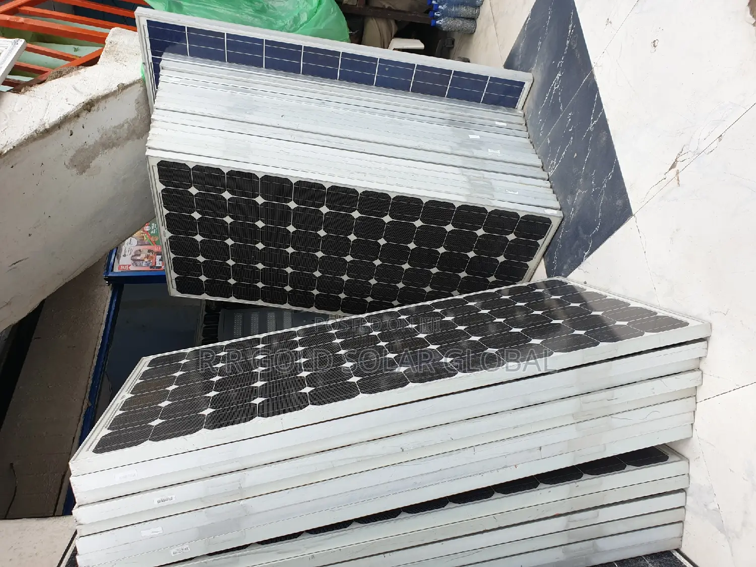 300 Watts Canadian Panel