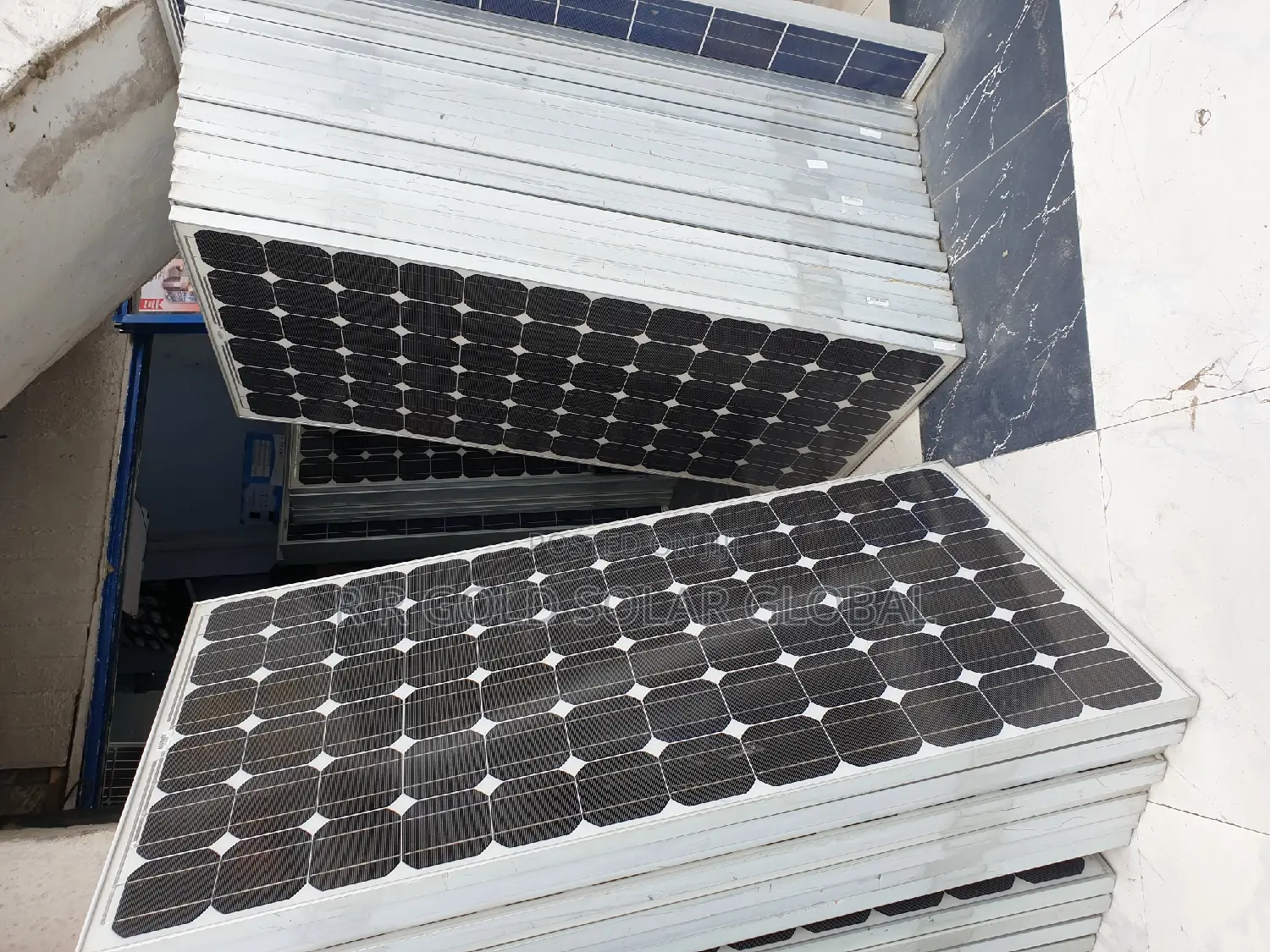 300 Watts Canadian Panel