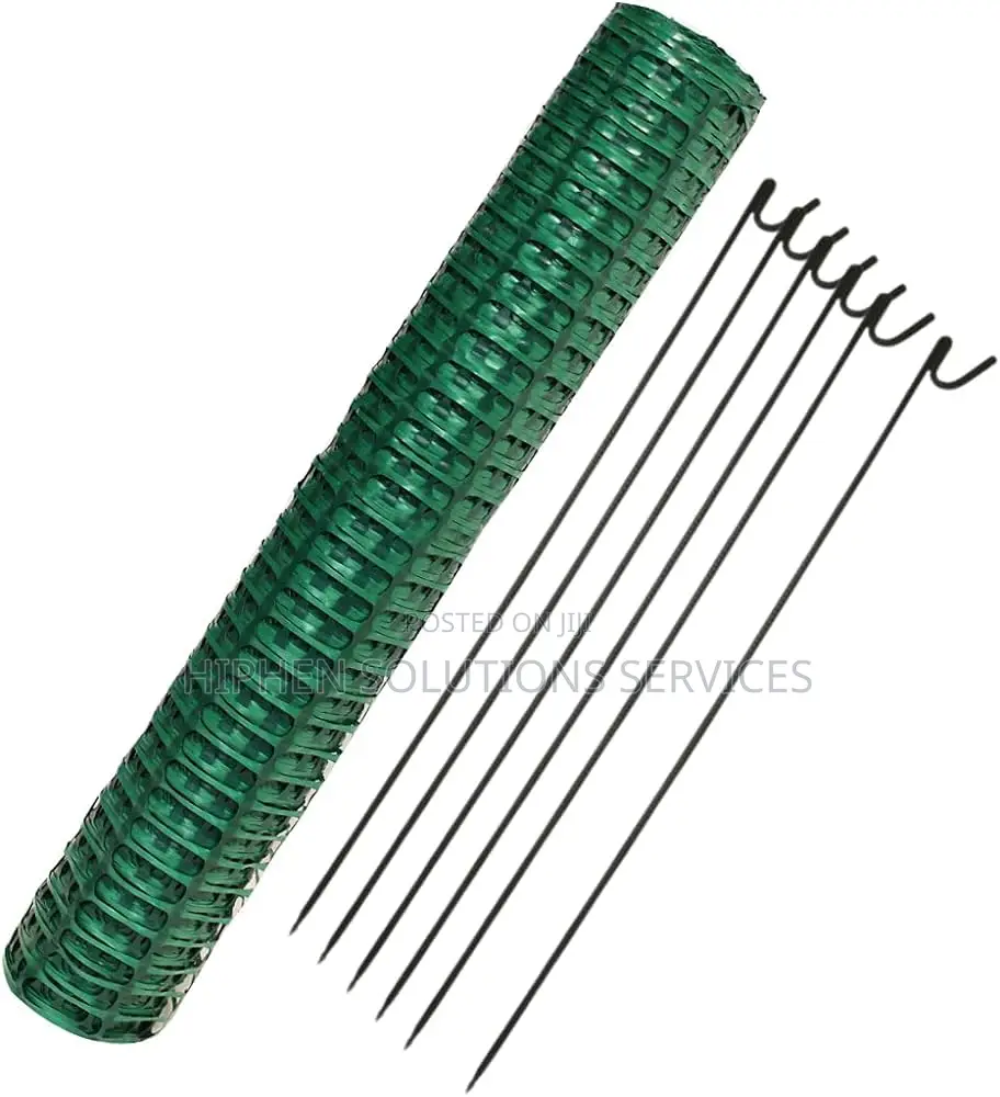 Reusable Temporary Mesh Fence For Crop Protection