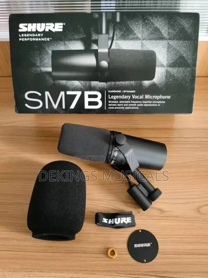 Shure SM7B Cardioid Dynamic Microphone
