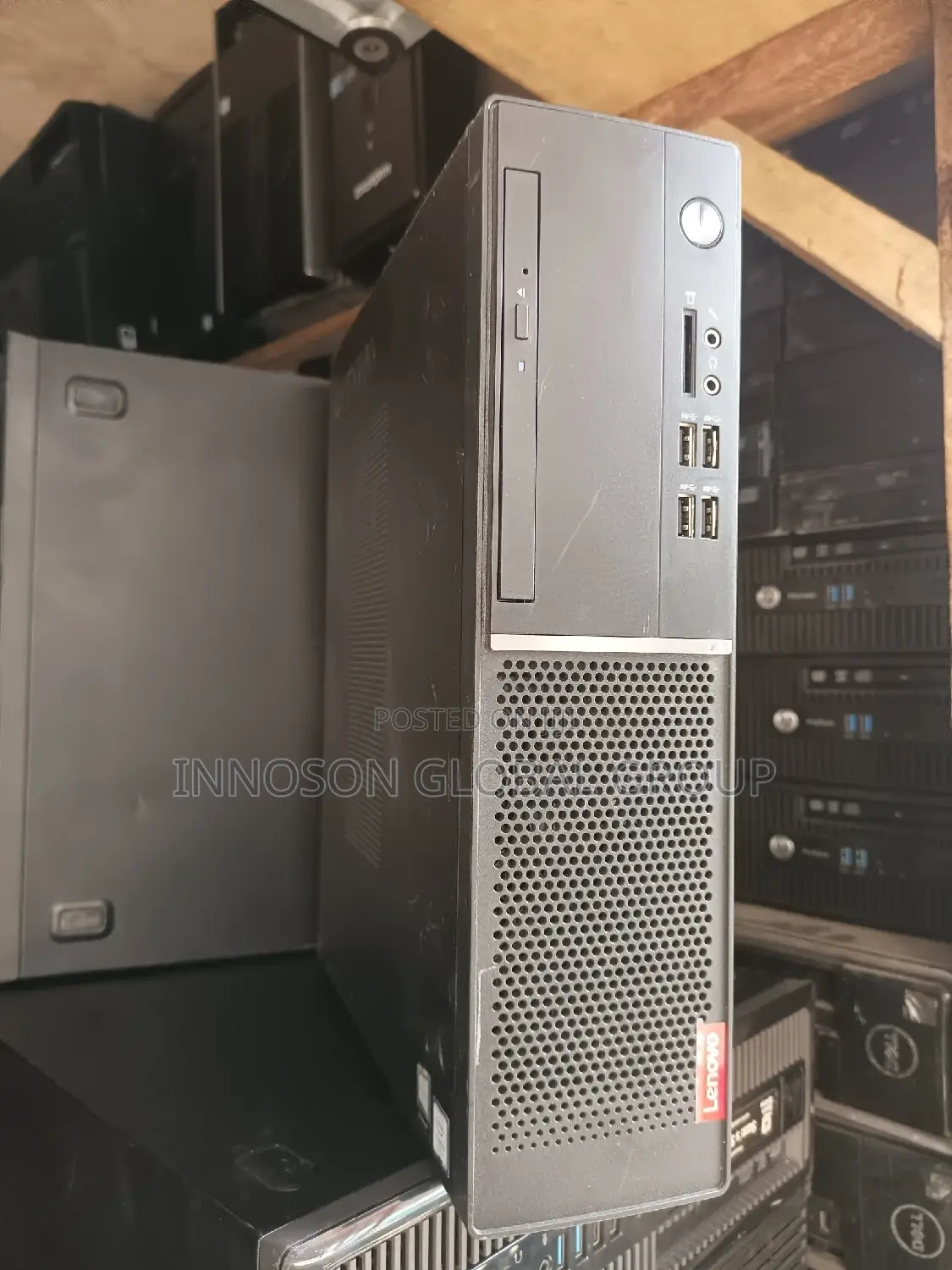 Desktop Computer Lenovo V520S SFF 4GB Intel Core i5 HDD 500GB