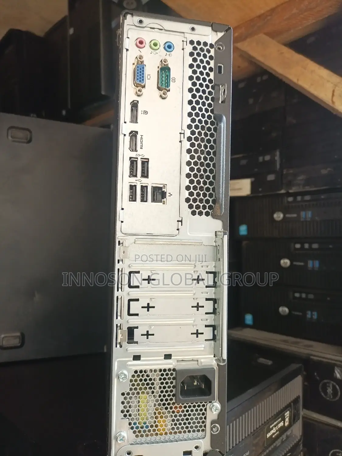 Desktop Computer Lenovo V520S SFF 4GB Intel Core i5 HDD 500GB