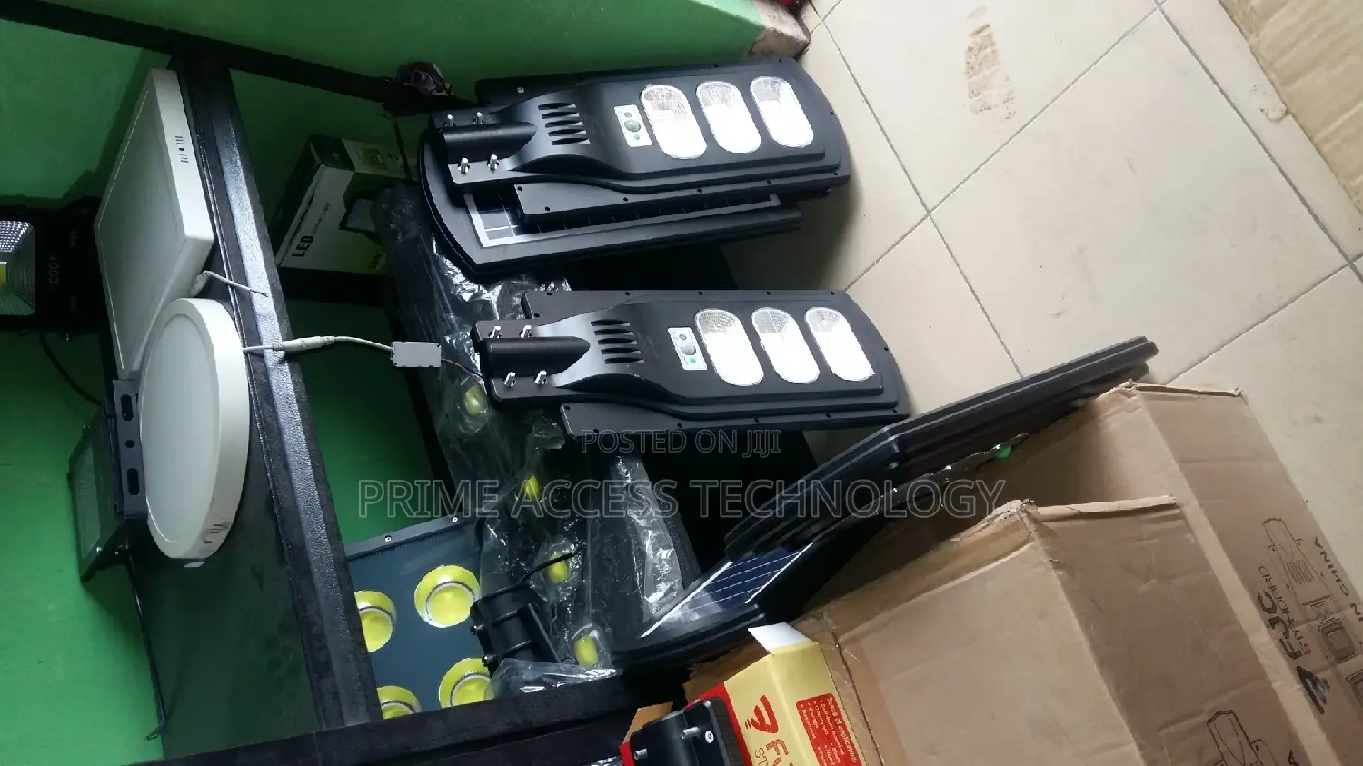 3 Eyes High Lumination Solar Street Lights °