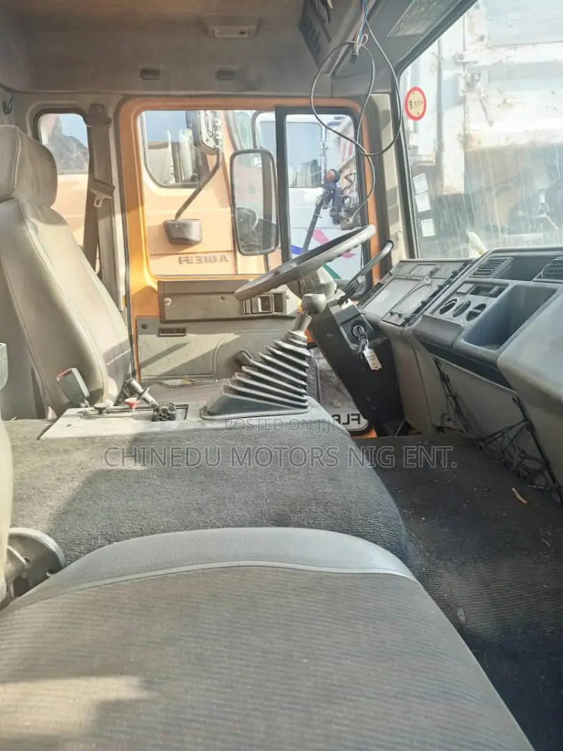 Volvo FL6 Manlift