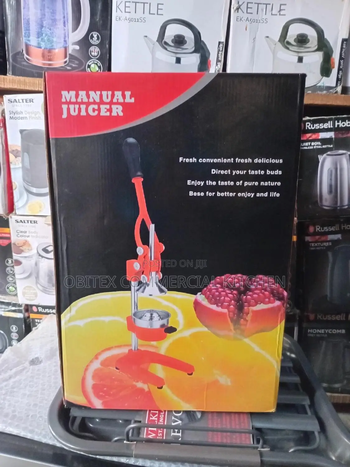 Manual Orange Juicer Machine Is Available for Sale