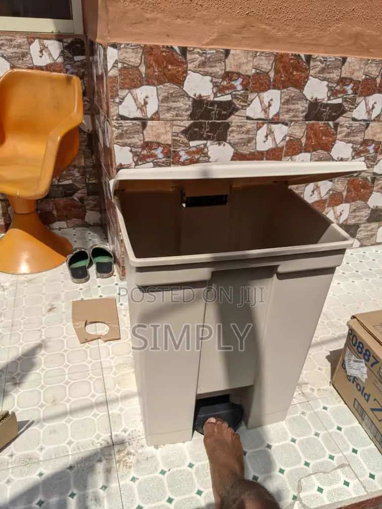 30l Pedal Bin Available