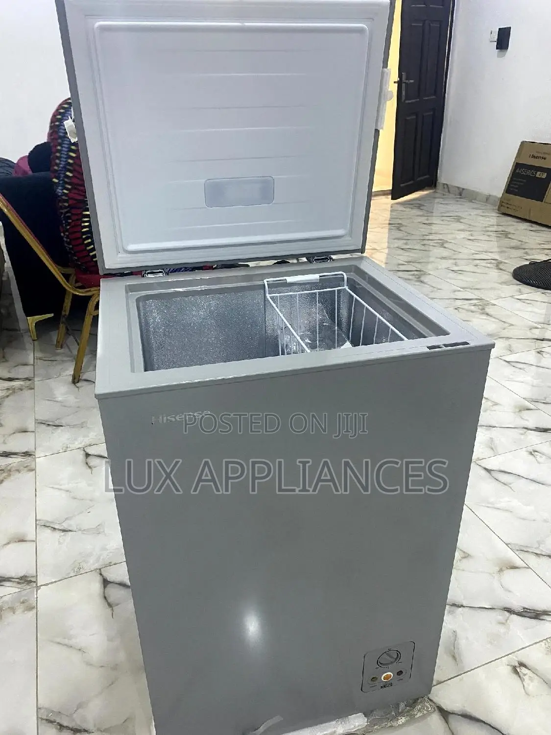 Hisense Fast Freezing and Retention Chest Freezer - 95l