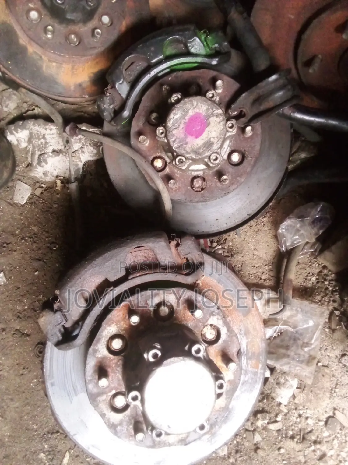 Front Hub Nissan Frontier Old Model