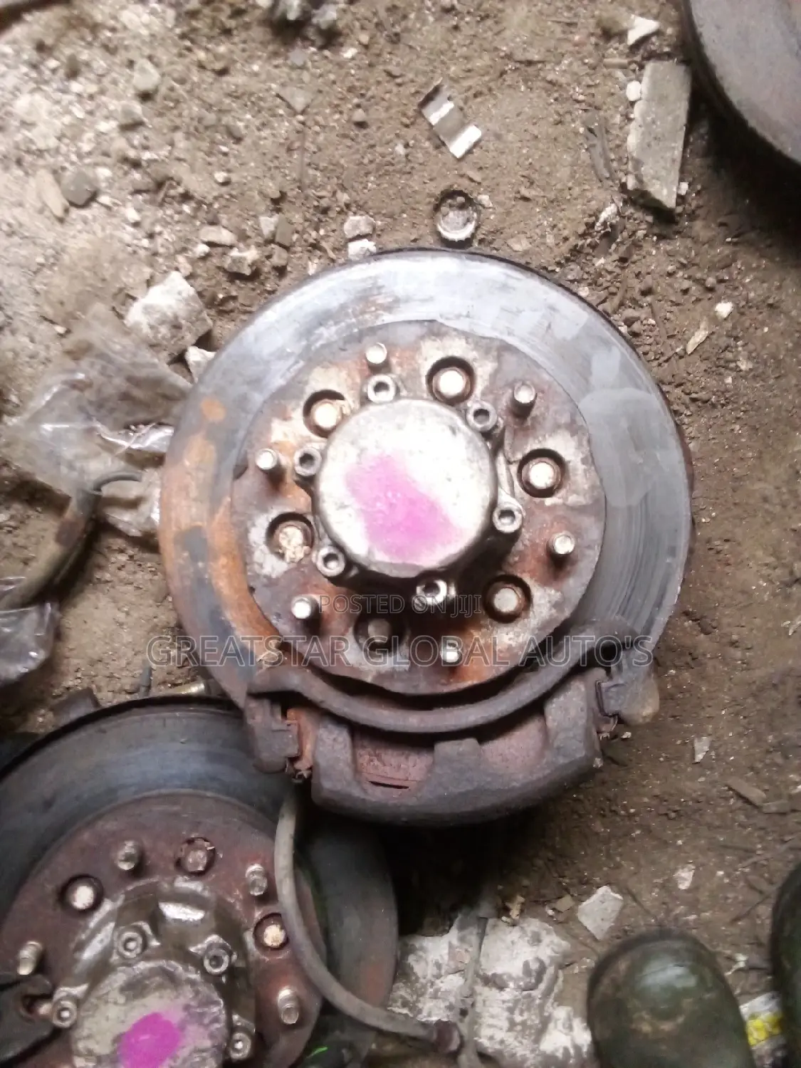 Front Hub Nissan Xterra Old Complete