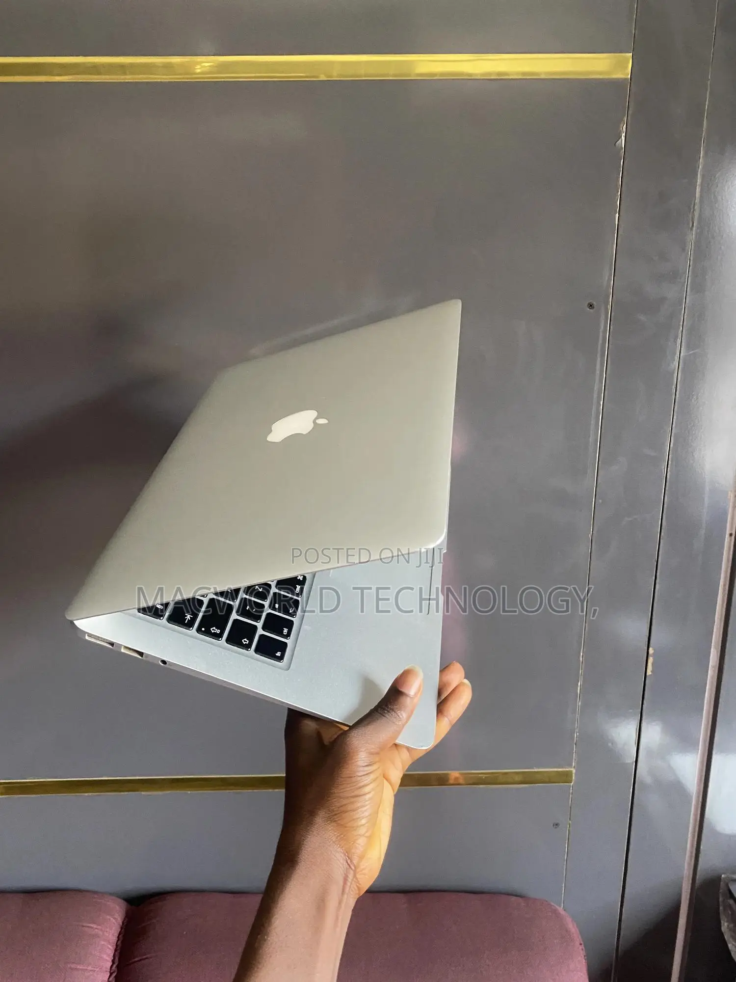 Laptop Apple MacBook Air 2017 8GB Intel Core I5 SSD 128GB