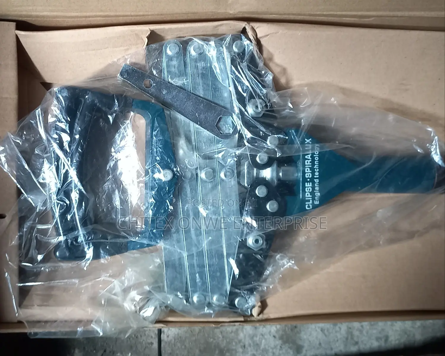 Hand Pump Rivet Tool
