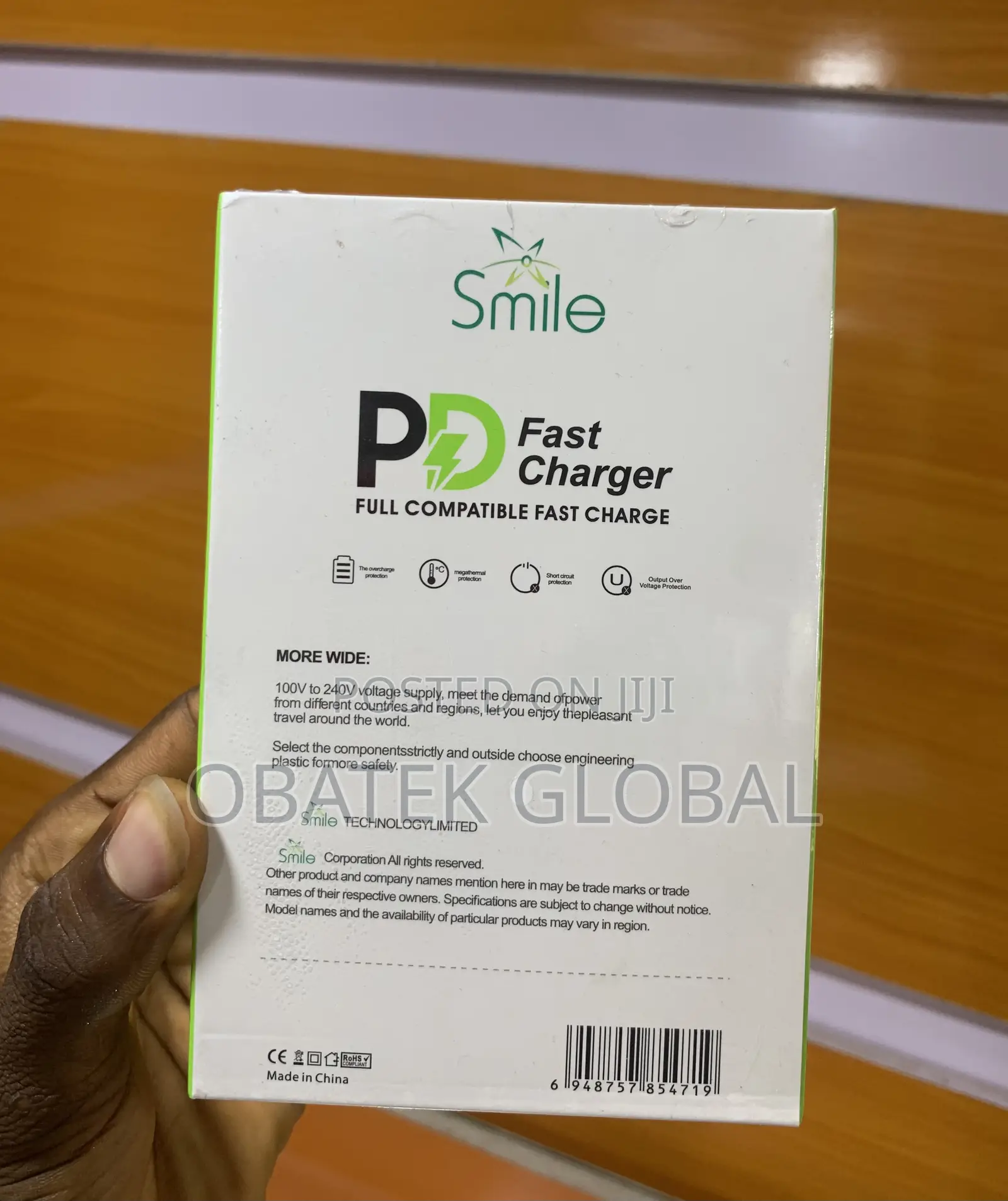 Smile PD 20watts Fast Charger With Led Light (DE GENERAL)