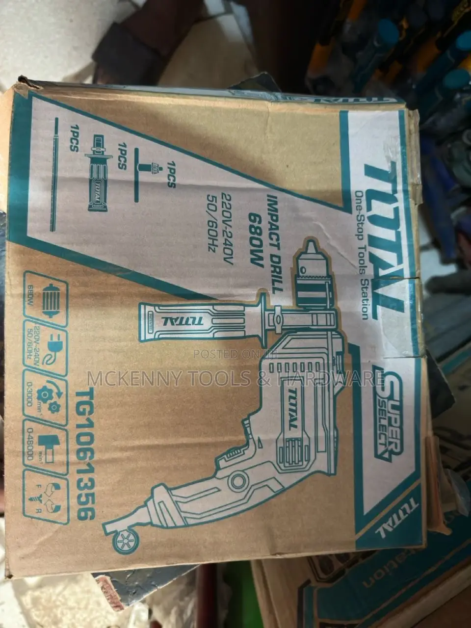 Total Proffesional Electric 13mm Drill 680w.