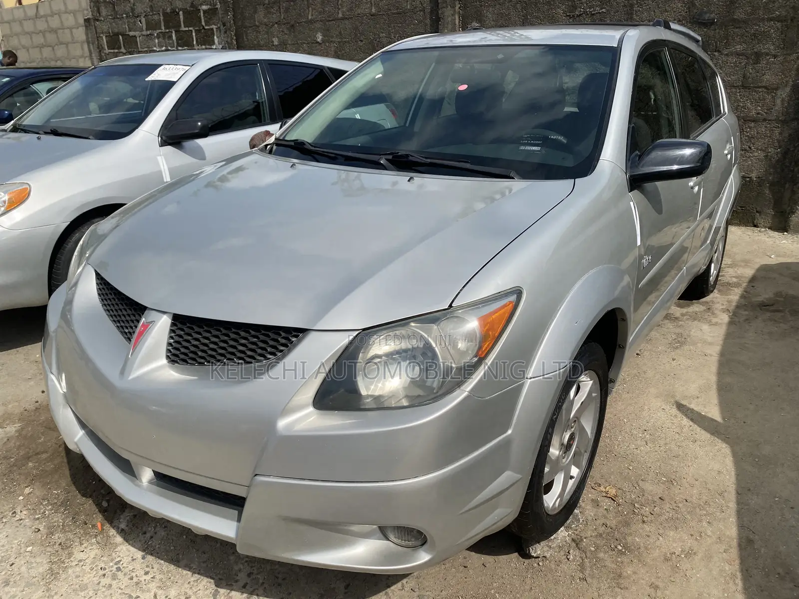 Pontiac Vibe 2003 Silver