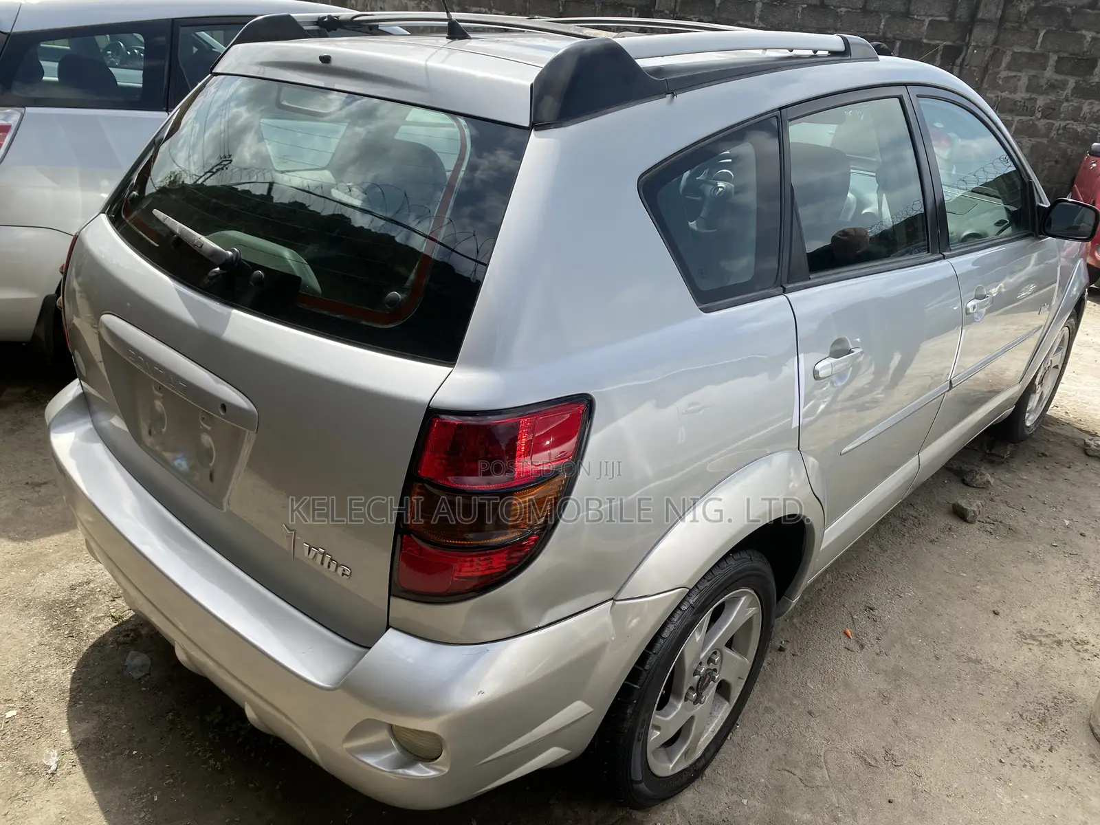 Pontiac Vibe 2003 Silver
