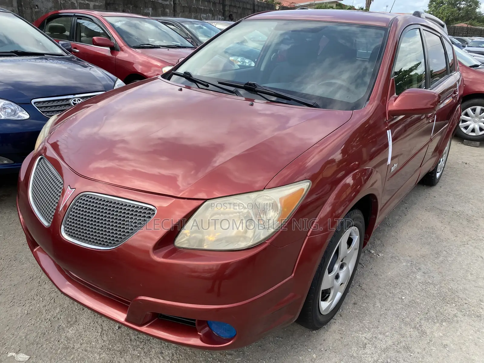 Pontiac Vibe 2007 Red