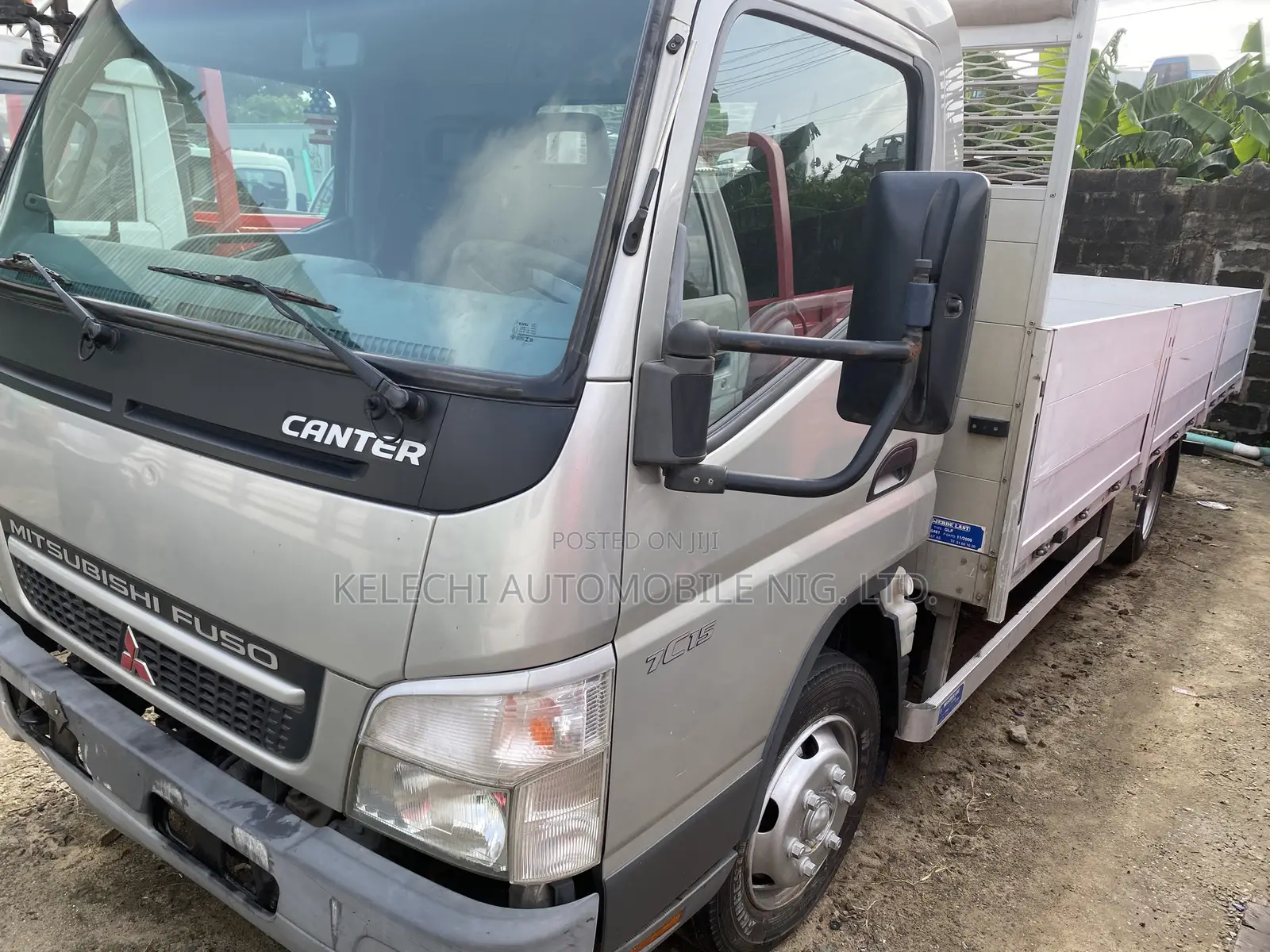 Mitsubishi Canter 2002 Silver