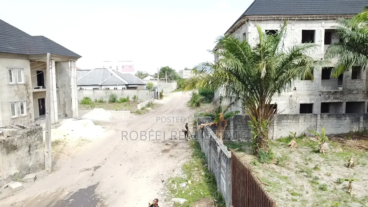Prime Location! Build Your Dream Home in a Thriving Area