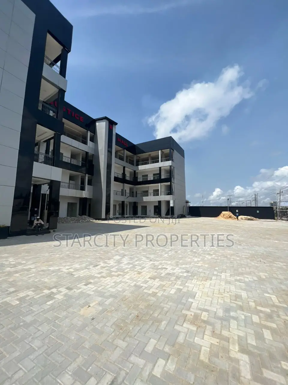 Shops/Office Spaces Available for Sale in Idado Lekki