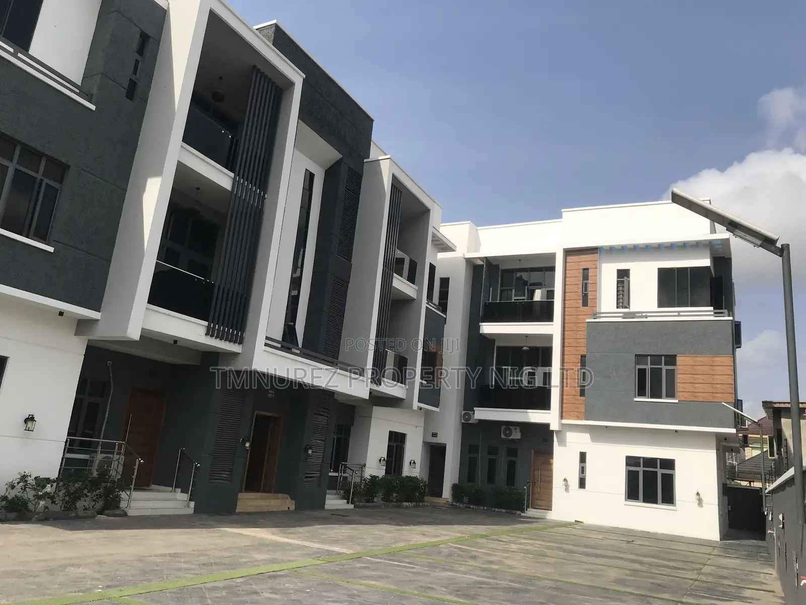 2bdrm Apartment in Ajah for sale