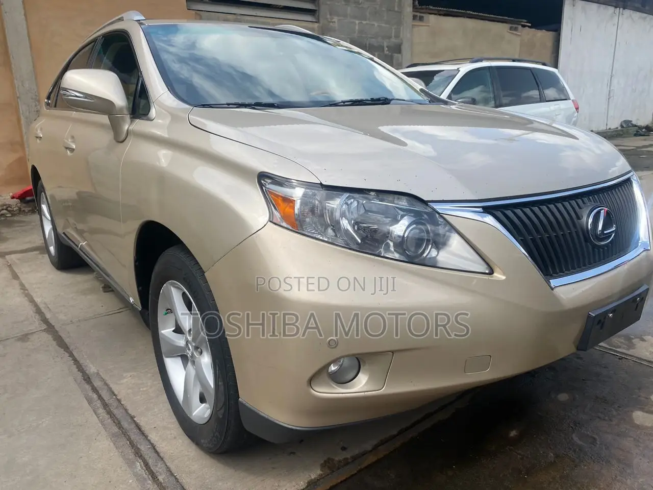 Lexus RX 350 2011 Gold