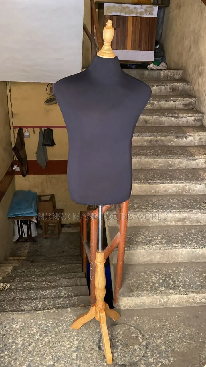 Male Body Form With Wooden Base Stand Stabd