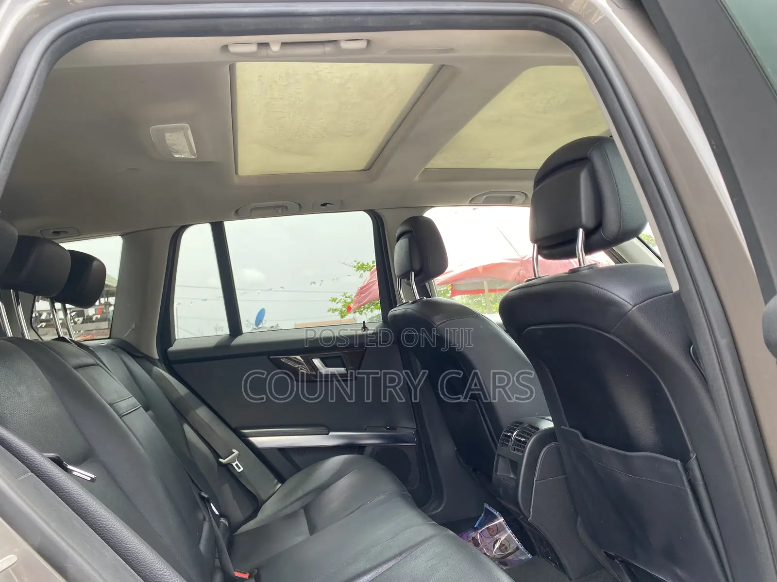 Mercedes-Benz GLK-Class 350 4MATIC 2013 Gold
