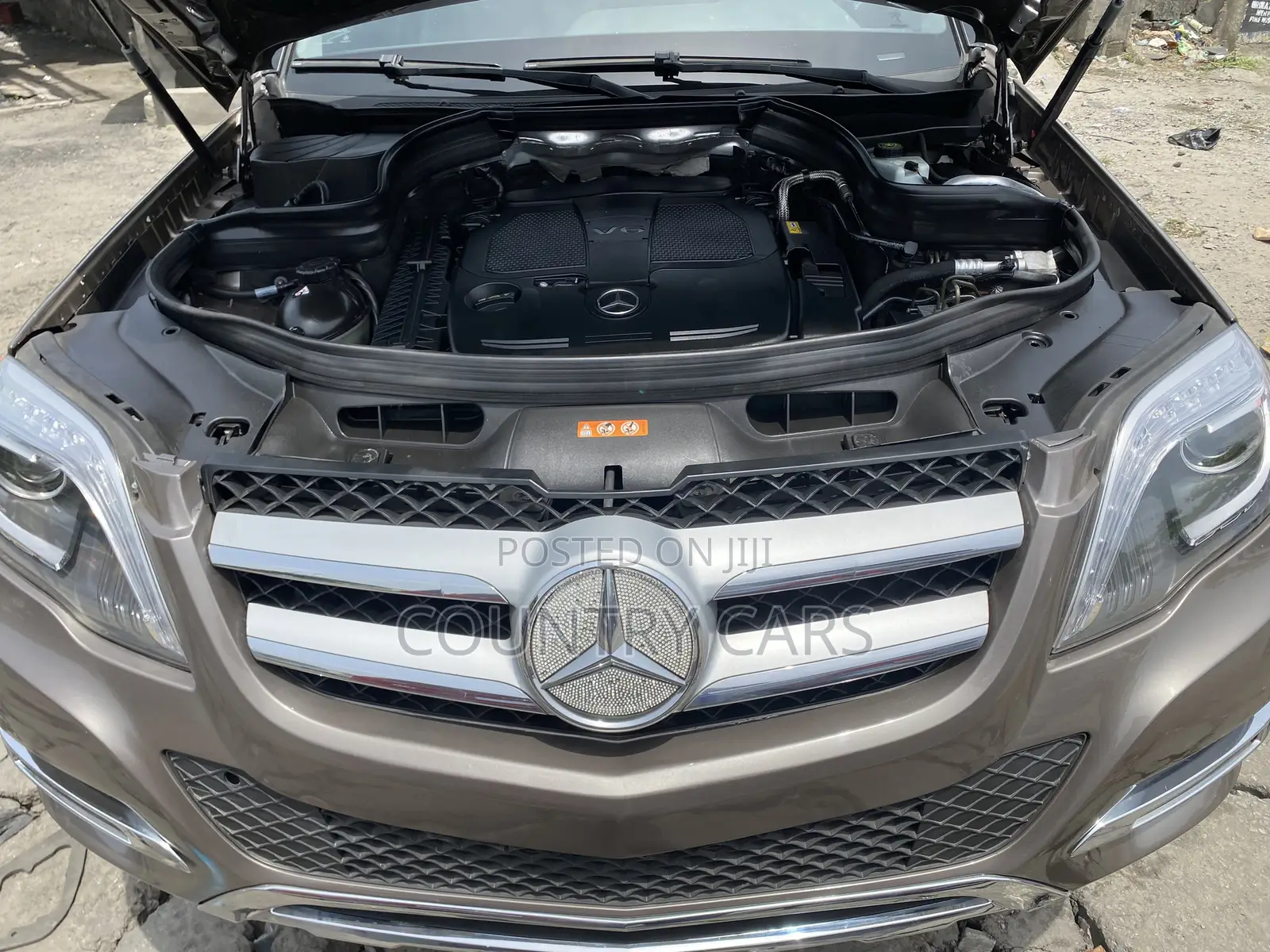 Mercedes-Benz GLK-Class 350 4MATIC 2013 Gold