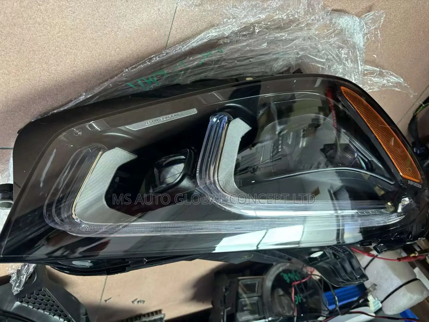 Mercedes Benz GLE 2020 Headlights