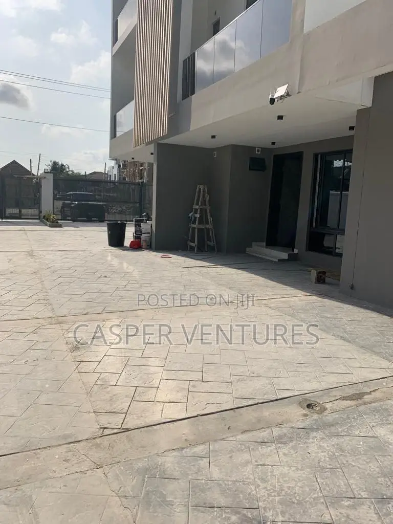 4bdrm Duplex in Ade, Lekki Phase 1 for rent