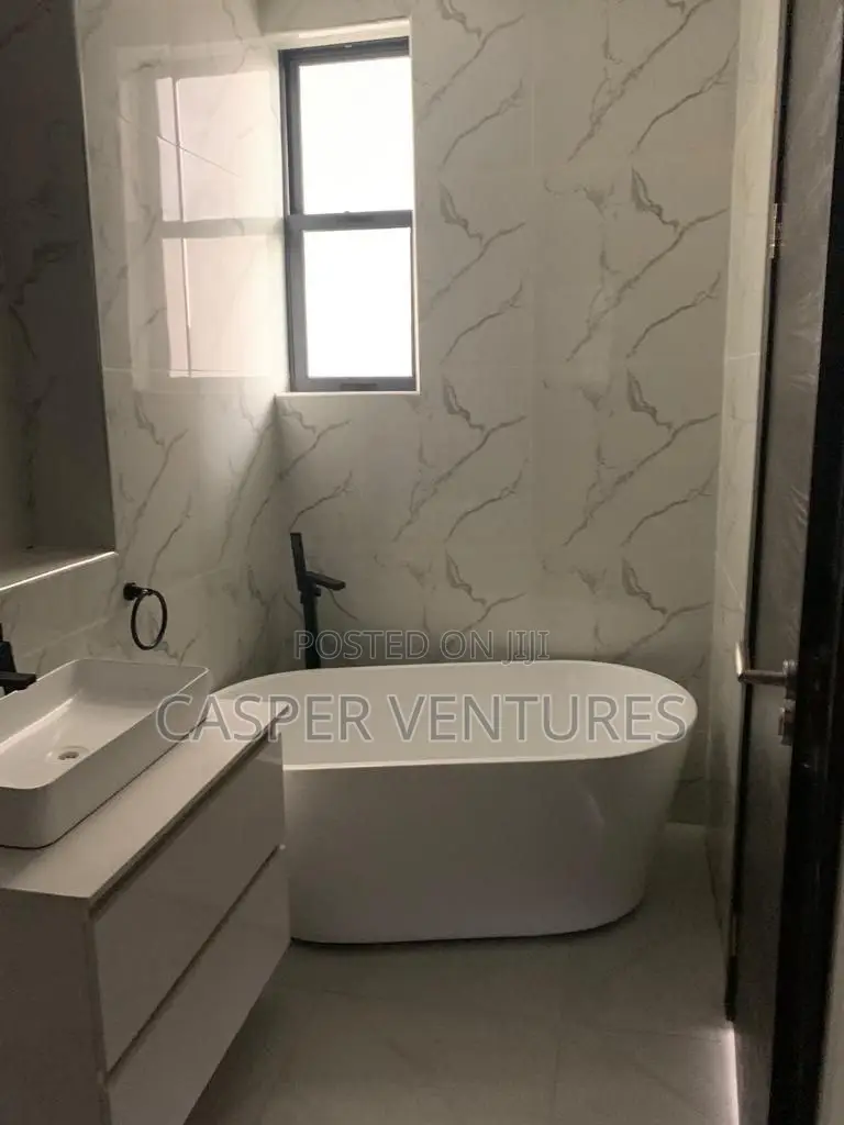 4bdrm Duplex in Ade, Lekki Phase 1 for rent