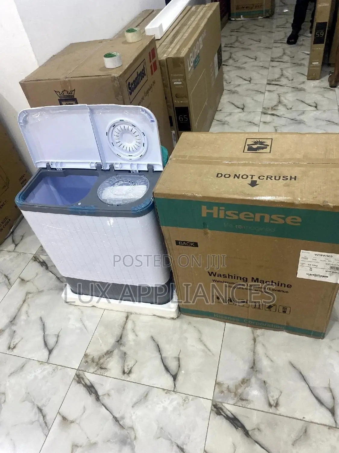The Hisense WSPA 503 Twin Tub Semi-Automatic Washing Machine