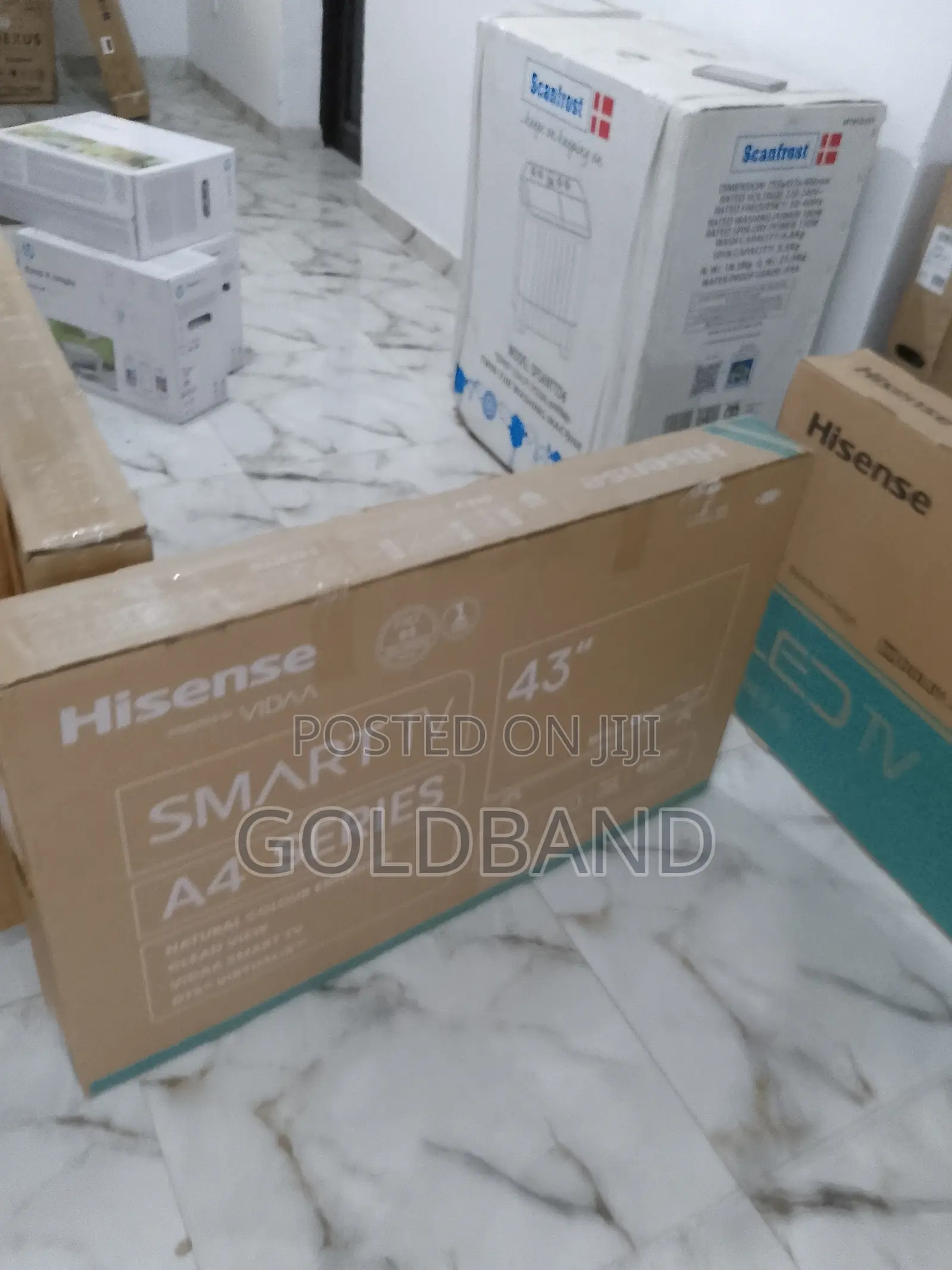 Durable Hisense 43" Smart Tv- 43a4k