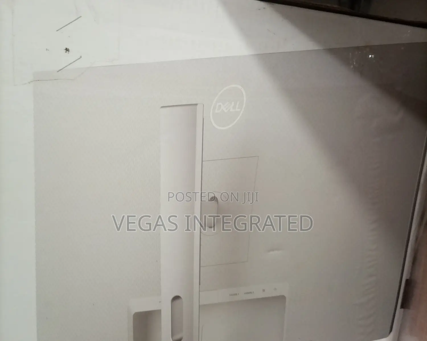 Dell S2721qsa 27" (Uhd) Monitor With Integrated Speakers