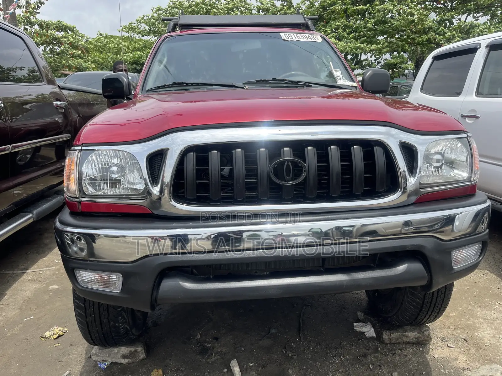 Toyota Tacoma 2004 Red