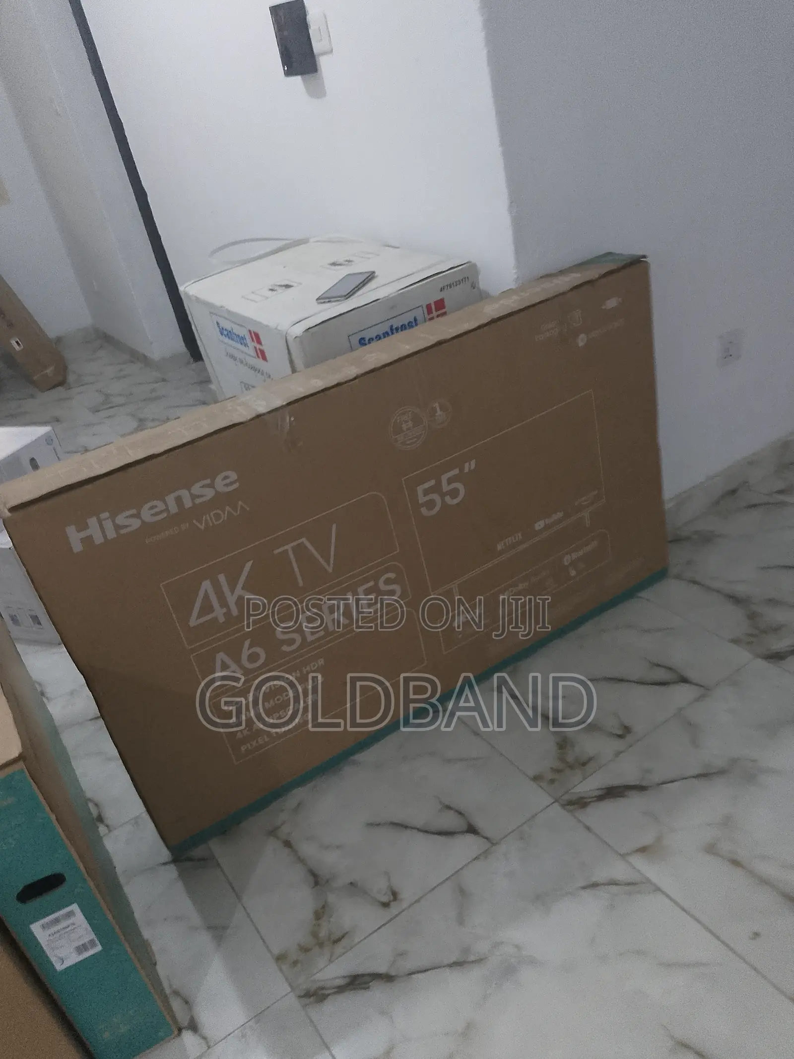Durable 55 Inches Hisense 55A6K Smart TV