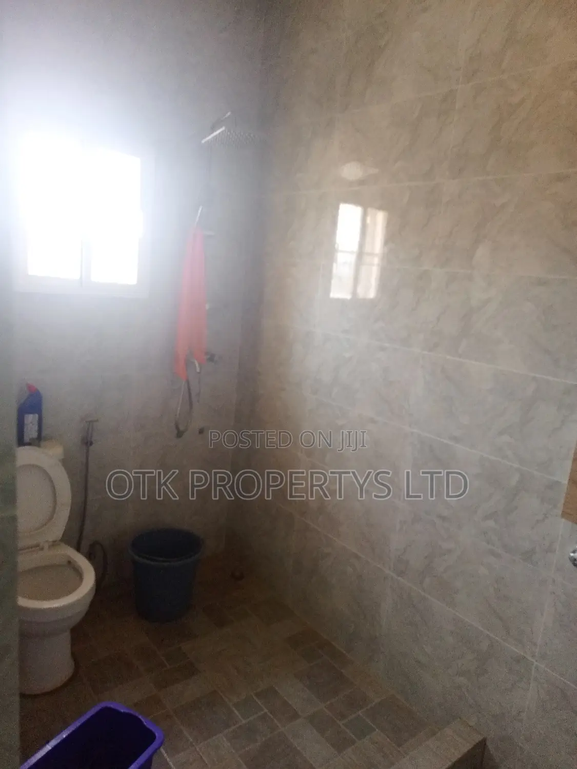 2bdrm Block of Flats in Directly Behind Nnpc, Ushafa for sale