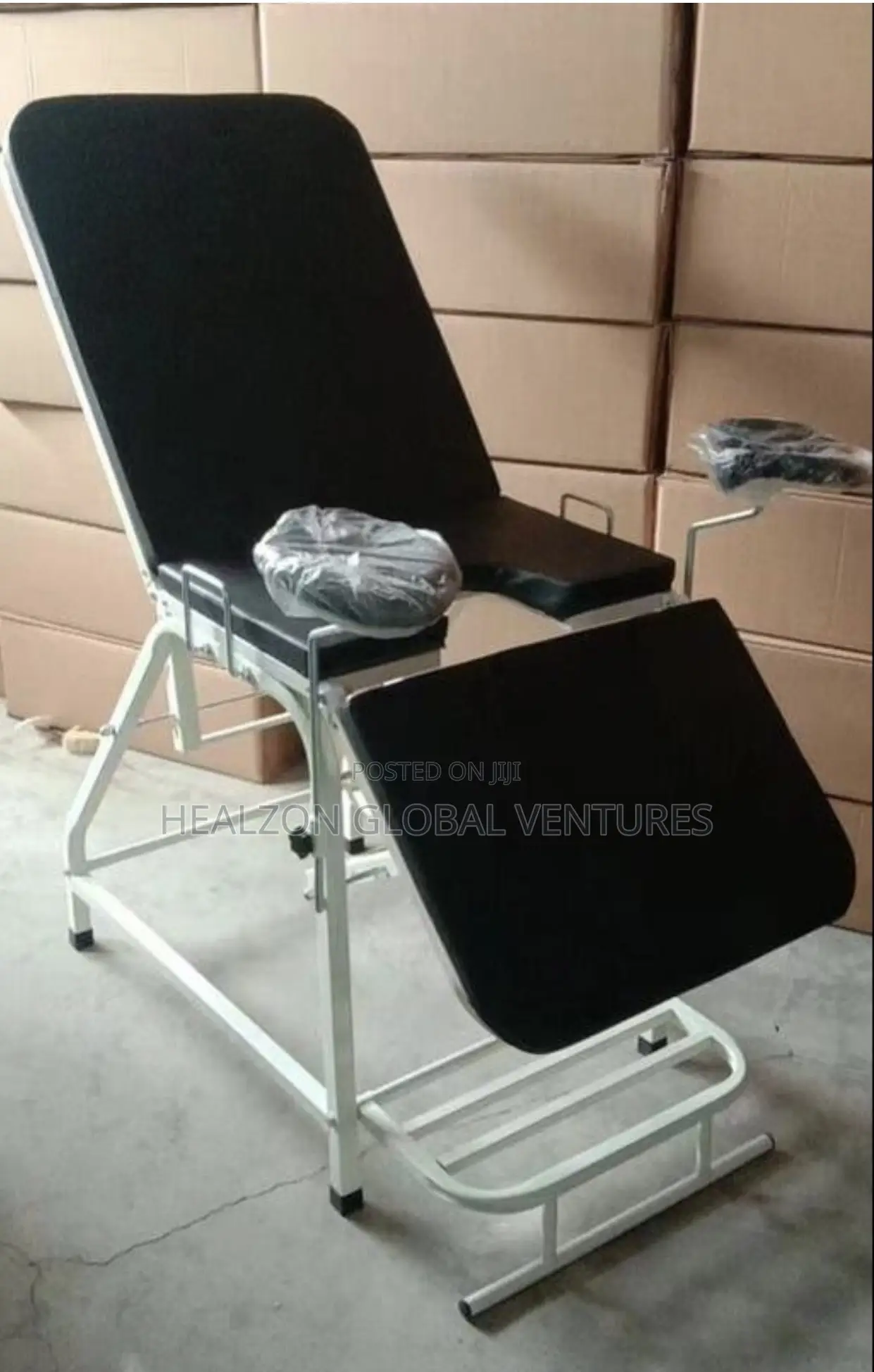 Gynecology Examination Bed