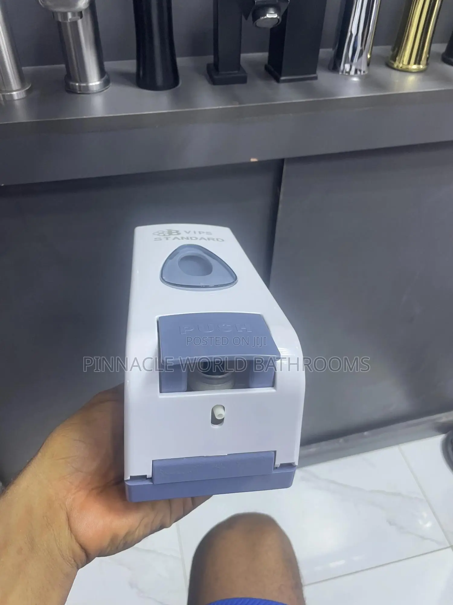 Manuel Liquid Soup Dispenser